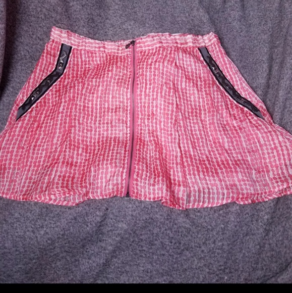 NWT! BCBG Peach Studded Zipper Skirt - Picture 3 of 7